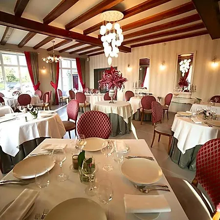Restaurant Le Lion D'or 3*