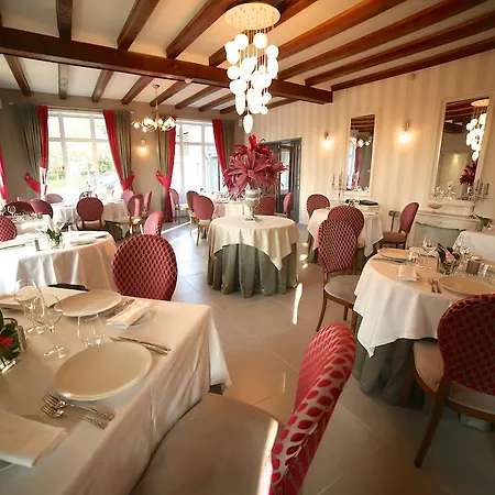 Restaurant Le Lion D'or Saint-Hilaire-du-Harcouët