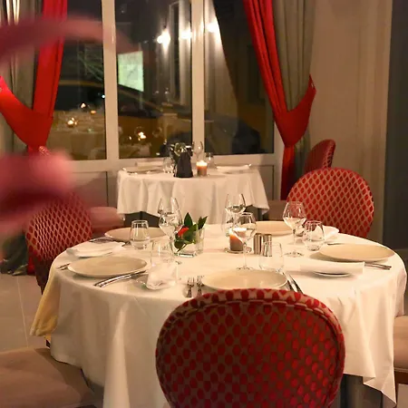 호텔 Restaurant Le Lion D'or