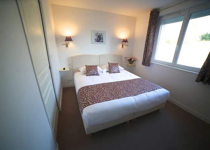 Restaurant Le Lion D'or Hotel 3*