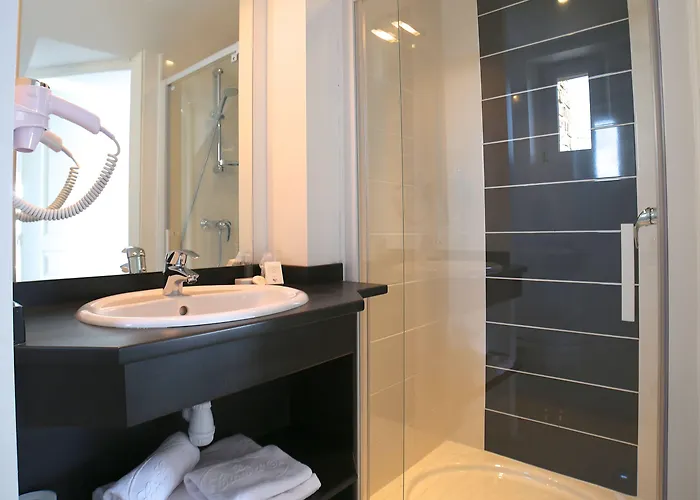 Hotel Restaurant Le Lion D'or 3*