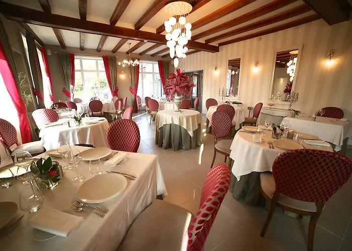 Restaurant Le Lion D'or Saint-Hilaire-du-Harcouet